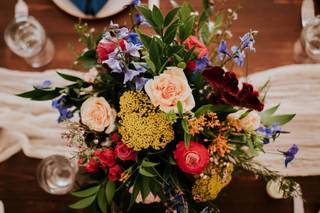 Arnold's Flower Shop - 72