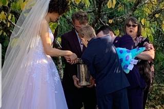 Precious Moments Officiant - 8