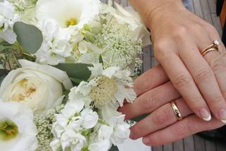 Shelley's Flowers & Gifts - 107