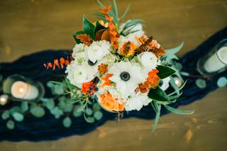 Luxury Floral Designs by Karla's Kreations - 32