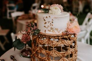 Farmhouse Floral Designs & Events - 31