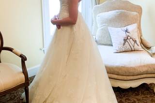 Fifi's Bridal & Custom Tailoring - 28