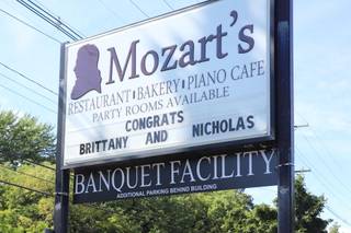 Mozart's - 50