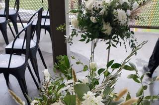 Lilac Floral Decor - 36
