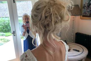 Lauren gosling Hair - 17