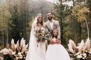 WoodStem Floral & Decor - 21