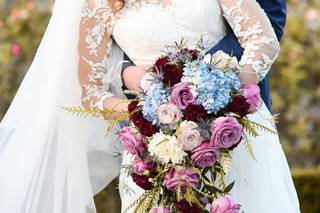 Katrione's Blooms and Crafts - 22