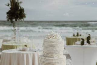 Lake House Cake by Shannon - 27