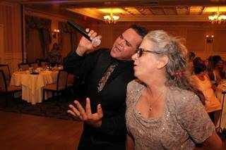 The Dancing DJ - Gil Keough - 21