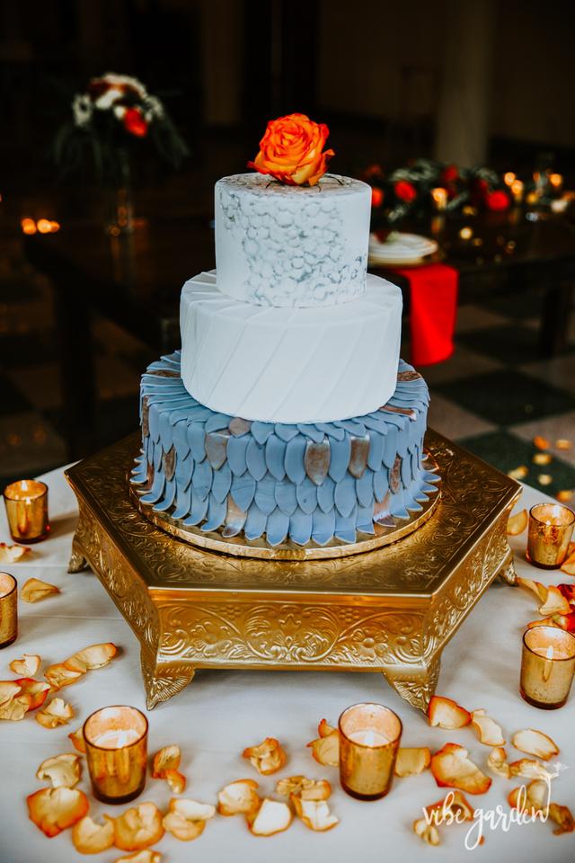 Crowned Cakes by Jess - 2