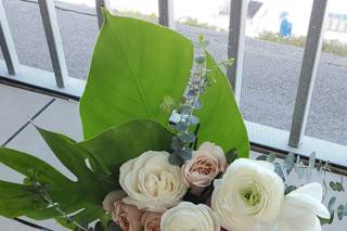 Floral Designs By Sony LLC - 50