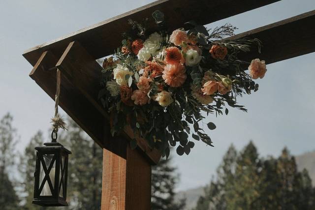 Agile Goat Flower Farm & Design Studio 2