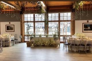 Loreta Daka Floral Boutique - 29