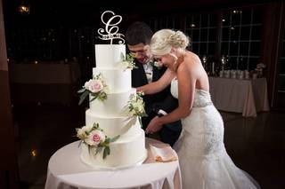 EK Cakery - 32