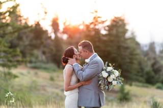 Lavender & Sage Floral Design Studio - 12
