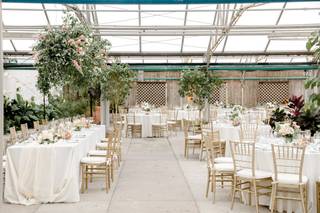 See This Eagles Player's Desert-Inspired Horticulture Center Wedding