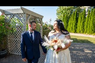 Essence Photo & Video - 24