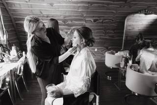 Tease to Please Hair and Makeup - 23
