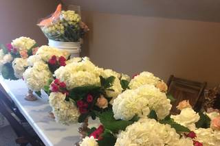 Wildrose Floral Design - 124