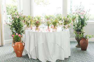 Loreta Daka Floral Boutique - 57