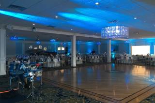 The Crystal Point Yacht Club - 37
