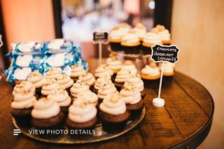 EK Cakery - 37
