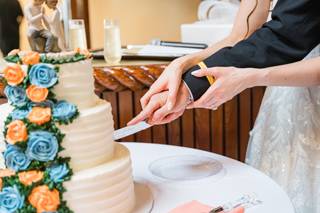 JB's Cakery & Confections - 3