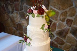 La Bon Bake Shoppes - 18