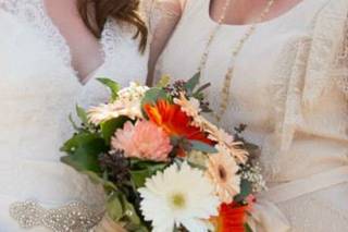 Hair & Makeup by Karissa Lorinne - 16