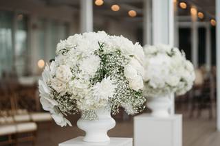 Kish Events & Decor - 37