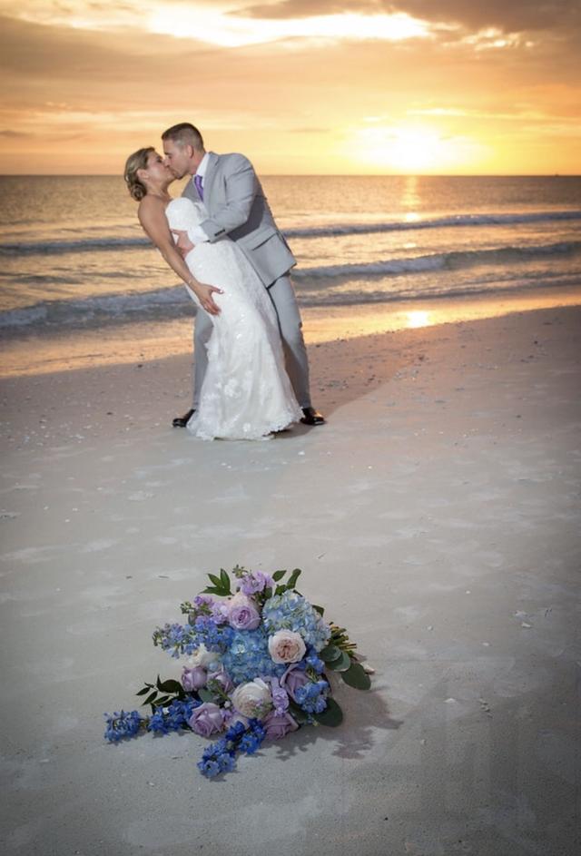 41 Photo and Video - 4