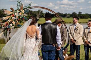 Dress Me Bridal Boutique & Formal Wear - 2