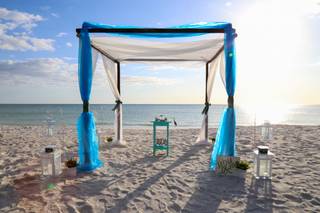 Simple Weddings - 40