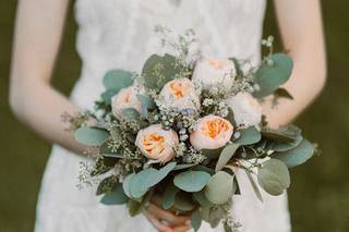 Violet Floral Designs of Baltimore, LLC - 49