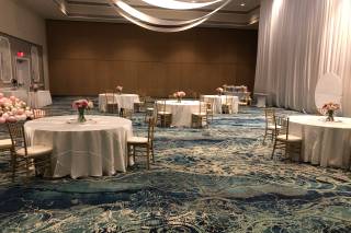 The Rosen Plaza Hotel - 19