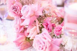 Pretty Petals Floral & Event Design - 9