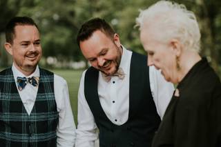 Tulis McCall - New York Celebrant: Wedding Officiant and Interfaith Minister - 13
