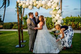 Kelly McWilliams Celebrations, Weddings & Parties - 25