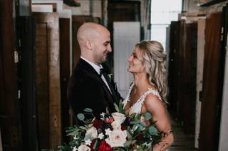 Melissa Ferrara Wedding + Elopement Photographer - 16