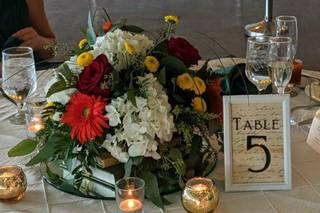 Felthousen's Florist & Greenhouse - 32