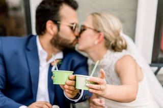 The Photo & Flower Girl - 11