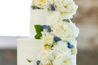 How Sweet It Is Cake Studio - 26