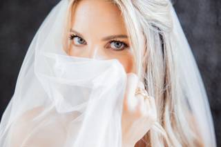 Blanc Bridal Salon - 27