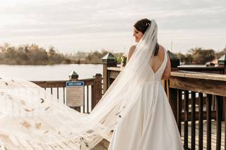 New York Bride & Groom of Raleigh - 13