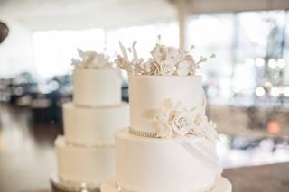 Susie's Cakes & Confections - 15