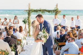 Kiss the Bride Wedding & Event Planning - 11