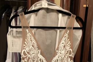 Great Lakes Wedding Gown Specialists - 7