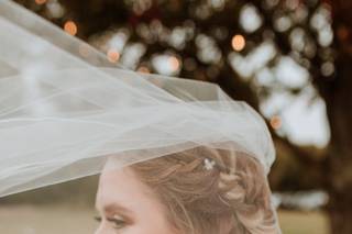 Willow and Lace Hairstyling - 27
