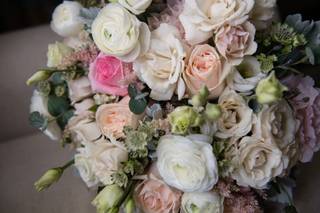 J&M Home and Garden - 26