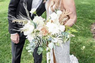 Blossom Bliss Florist - 105